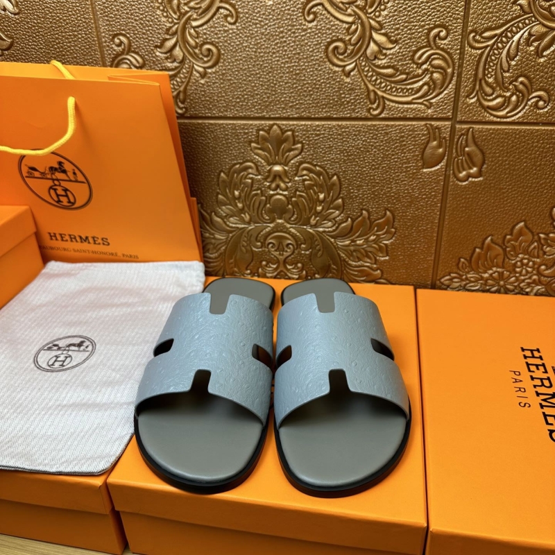 H**mes slippers